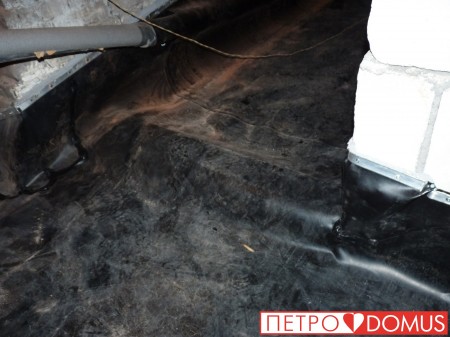 Кровля чердачного помещения из геомембраны HDPE