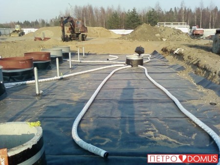 Гидроизоляция АЗС геомембраной HDPE