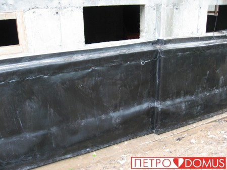 Гидроизоляция фундамента геомембраной HDPE