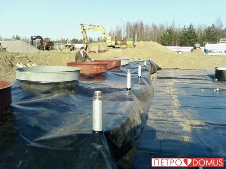 Гидроизоляция АЗС геомембраной HDPE